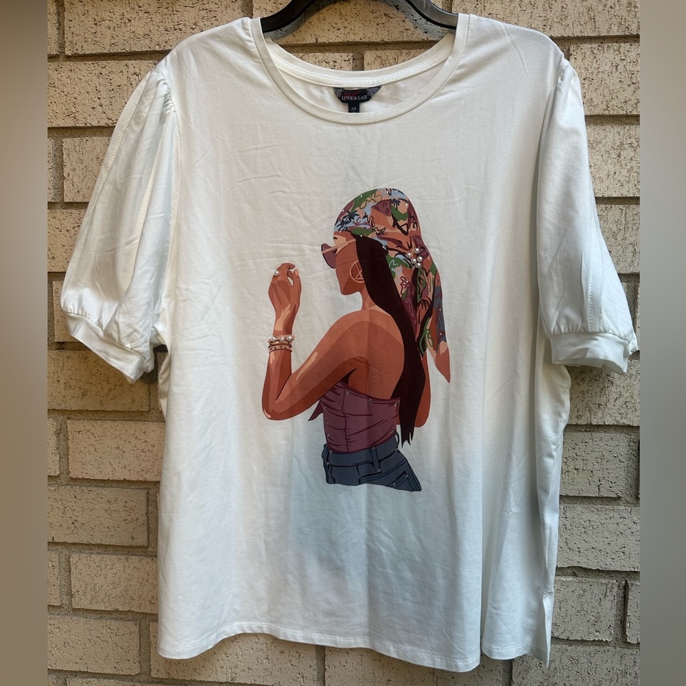 LOVE & LACE GRAPHIC T-SHIRT - Picture 2 of 10